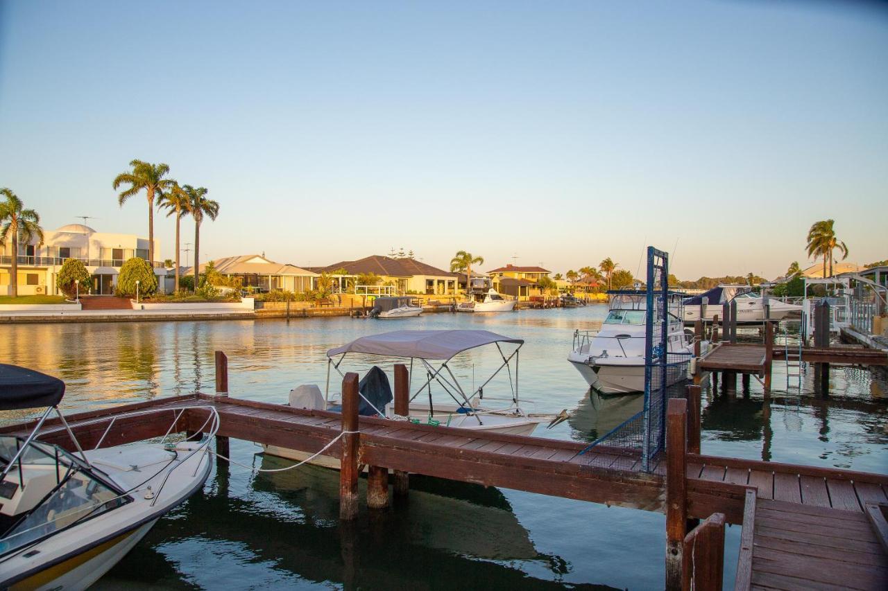 Waterside Canal Dreams Mandurah Exteriör bild